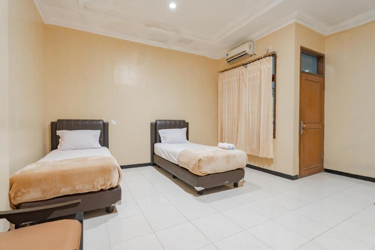 Hotel Markoni Pamanukan Mitra Reddoorz Pamanukan Hilir Экстерьер фото